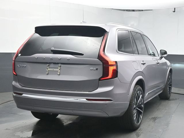 Used 2026 Volvo XC90 B6 Plus w/ Protection Package Premier AWD/4WD image 7