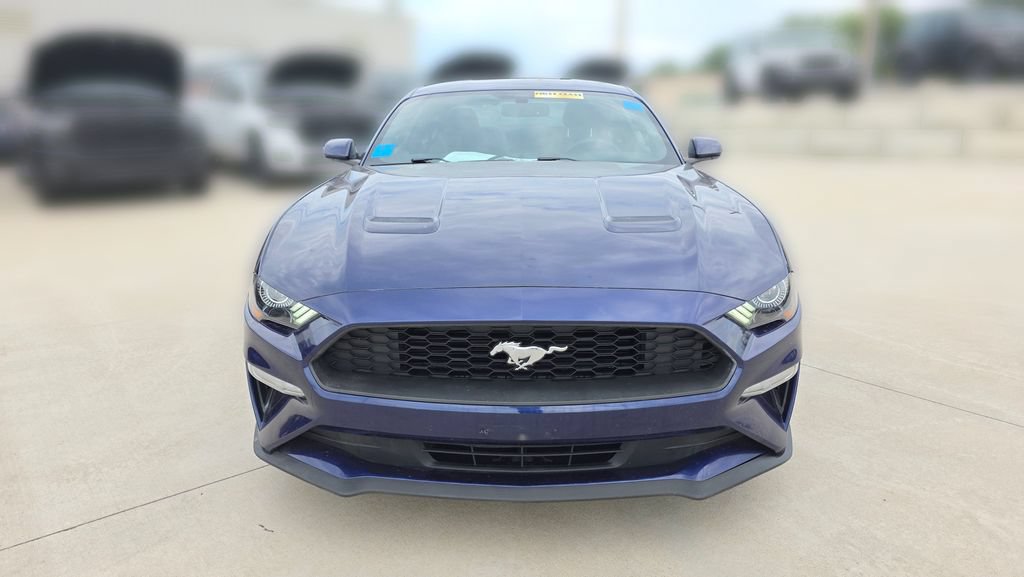 Used 2018 Ford Mustang Coupe w/ Equipment Group 101A RWD image 8