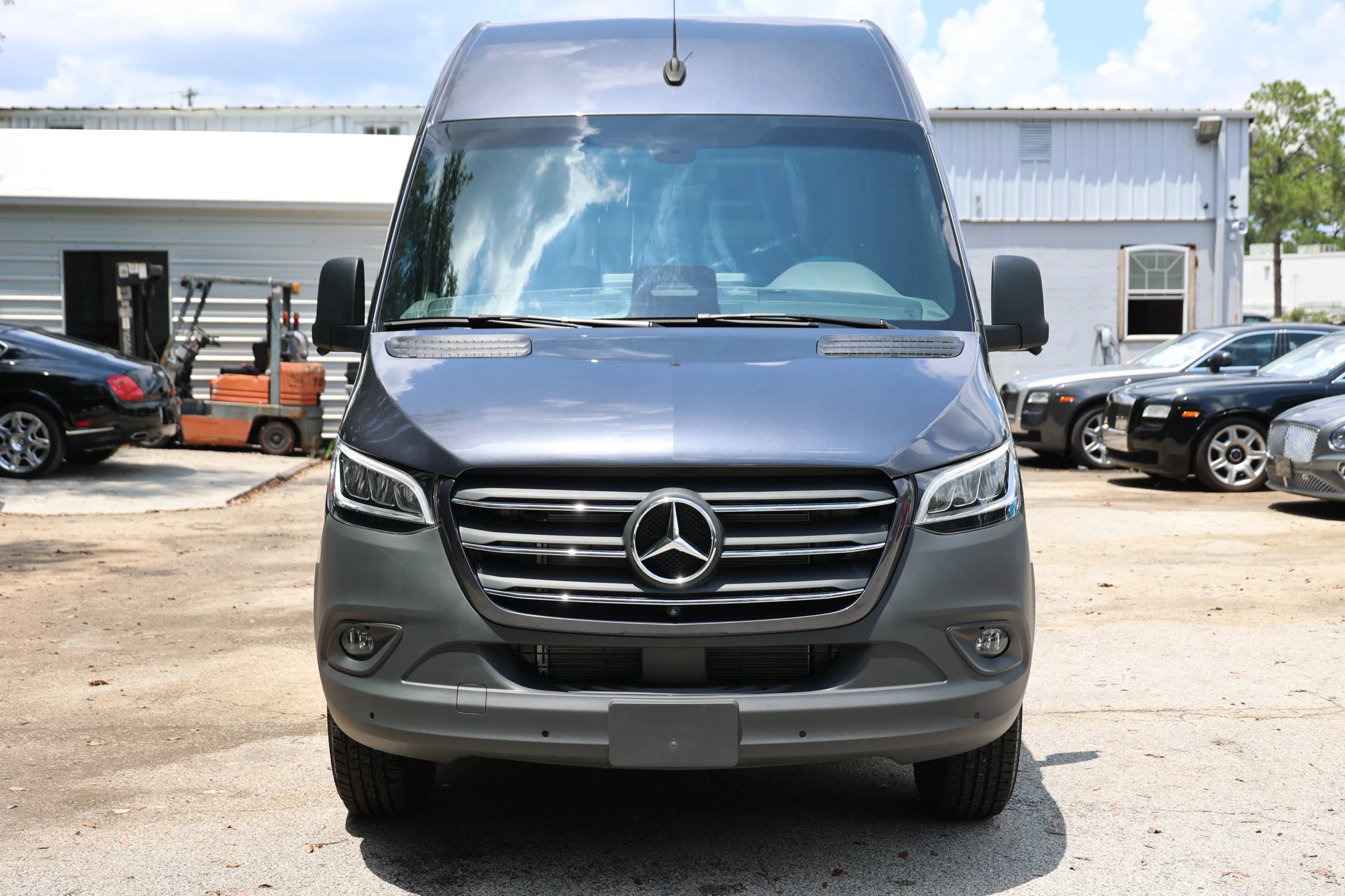 Used 2025 Mercedes-Benz Sprinter 2500 image 45
