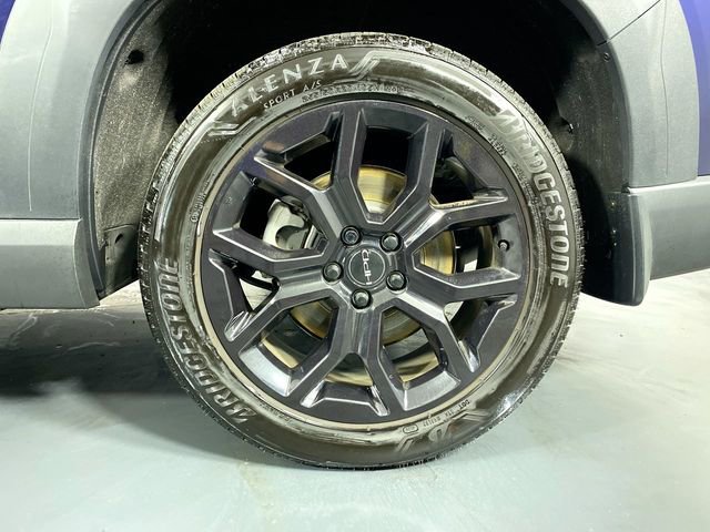 Used 2025 Honda Pilot Touring image 5