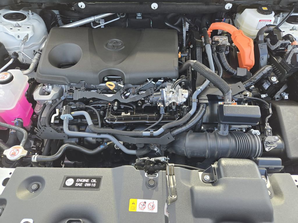 Certified 2025 Toyota RAV4 XSE image 33