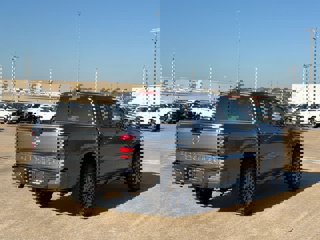 New 2026 Nissan Frontier SV w/ Tow Package image 7