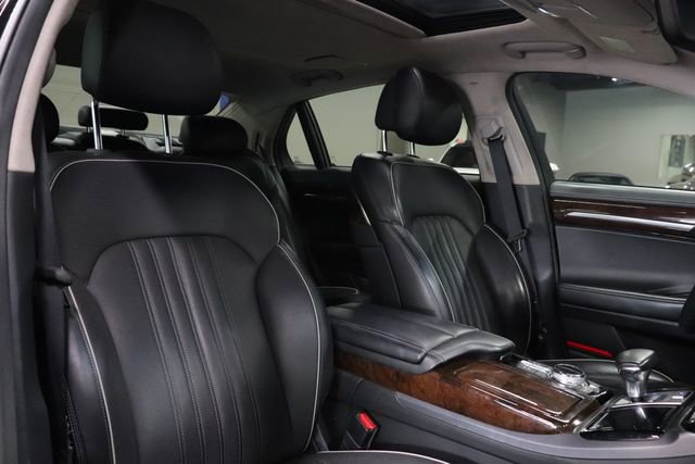 Used 2017 Genesis G90 5.0 Ultimate image 26