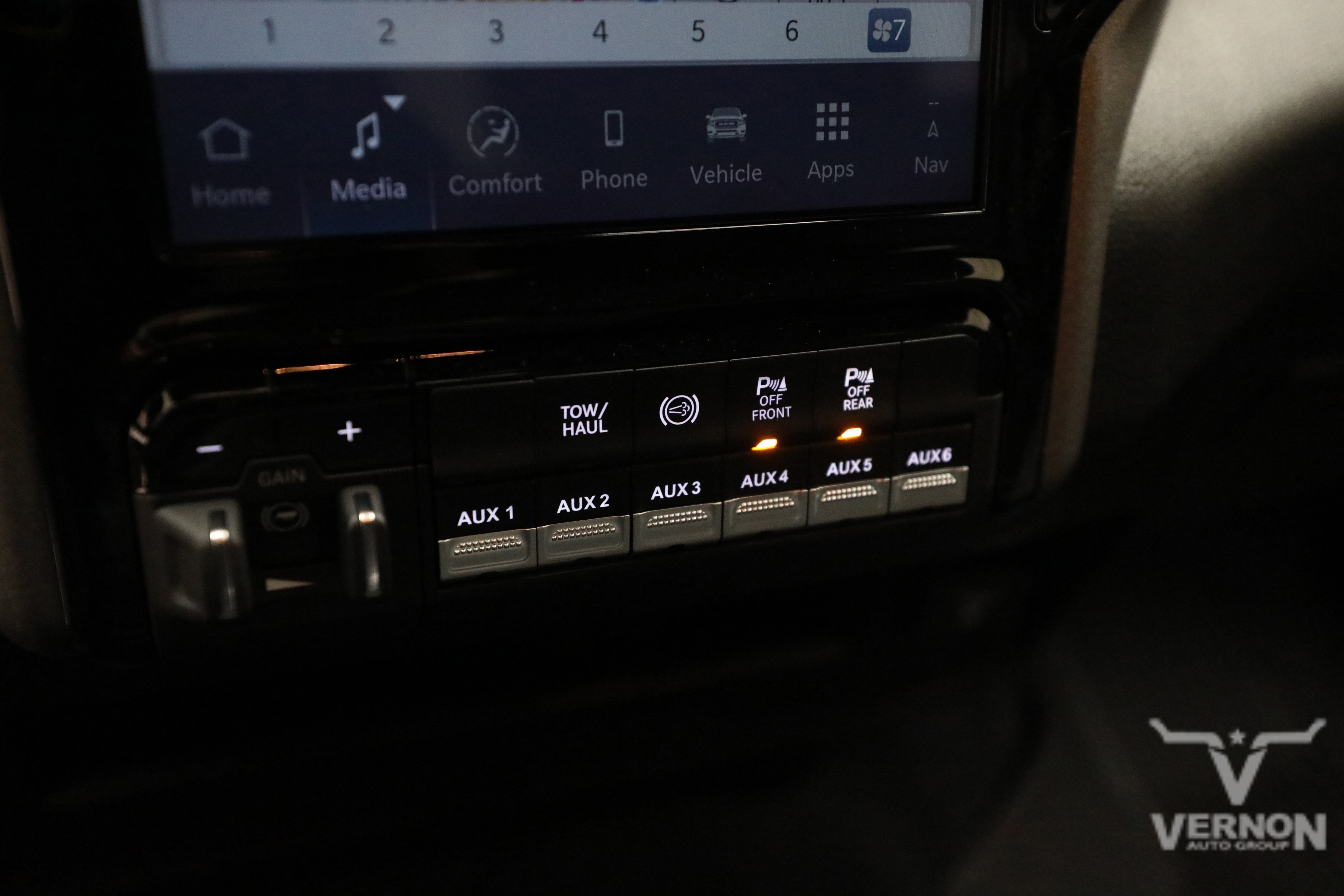 New 2026 RAM 3500 Tradesman AWD/4WD image 24