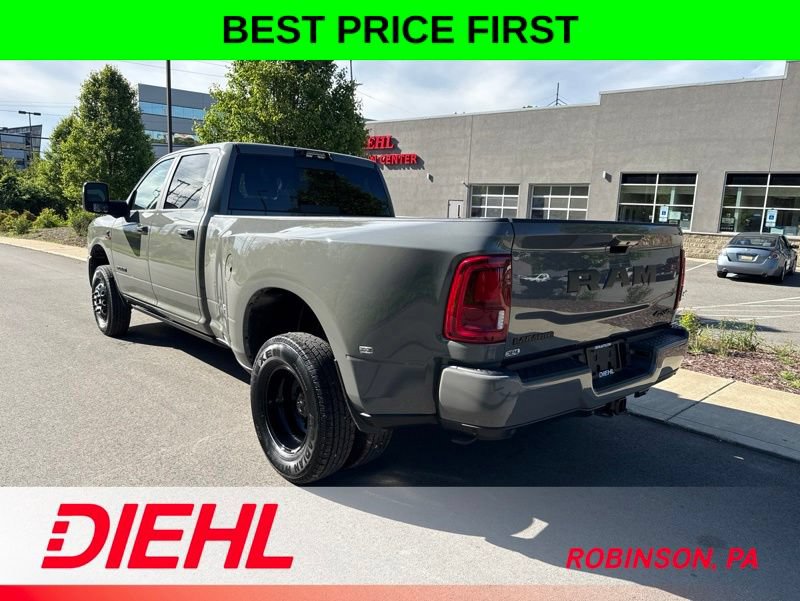 New 2026 RAM 3500 Laramie AWD/4WD image 5