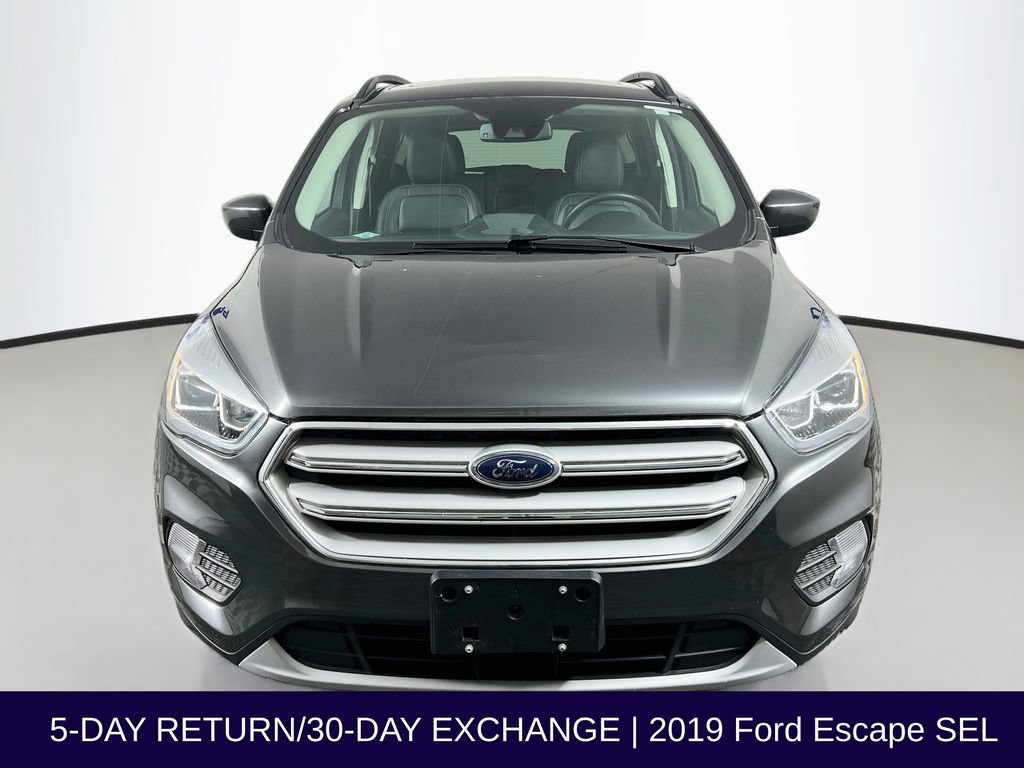 Used 2019 Ford Escape SEL FWD image 3