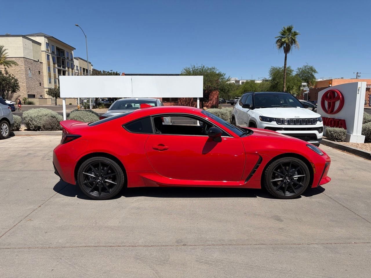 Used 2026 Toyota GR86 Premium w/ ALL Weather Mat Package (TMS) RWD image 3