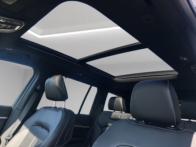 New 2025 Jeep Grand Cherokee Limited image 24