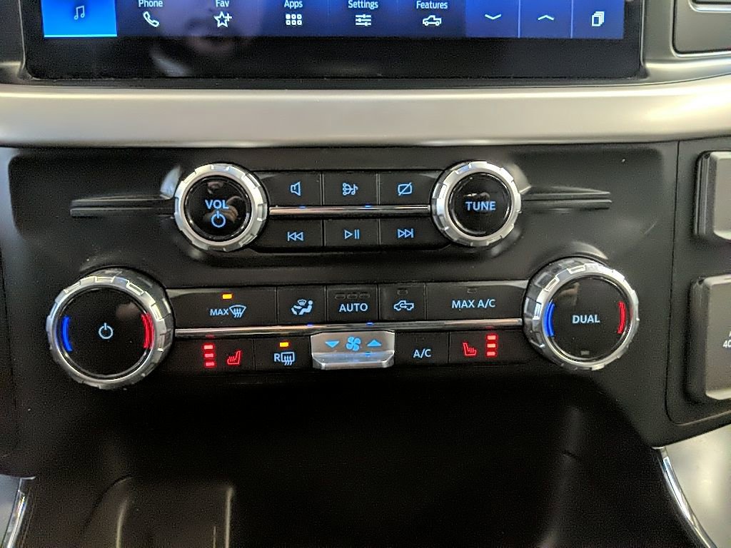 Certified 2022 Ford F150 XLT w/ Equipment Group 302A High image 19