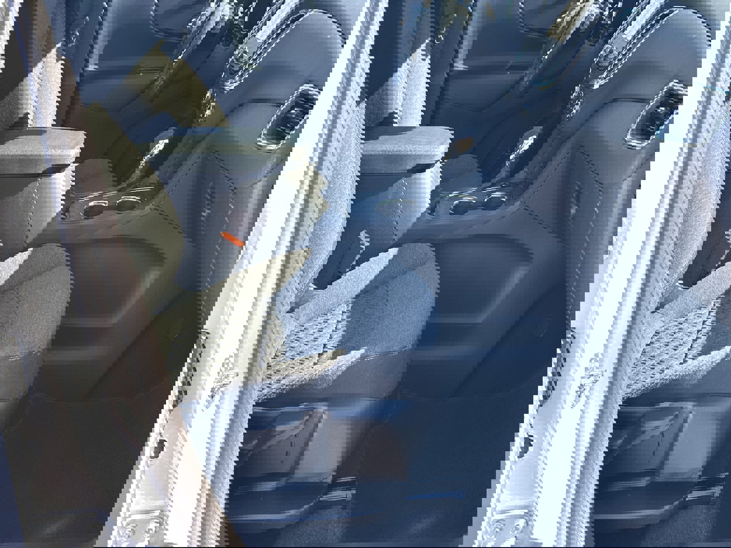 Used 2024 Chevrolet Equinox LT image 13