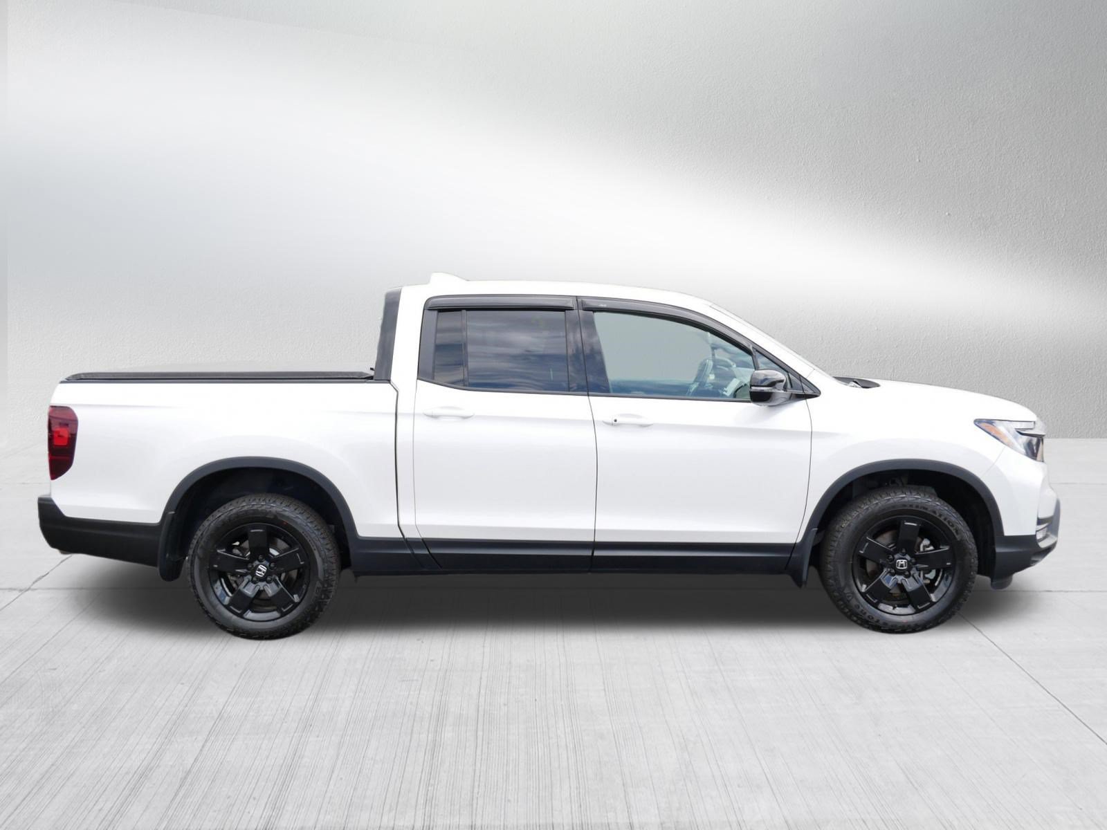 Used 2024 Honda Ridgeline Black Edition image 8