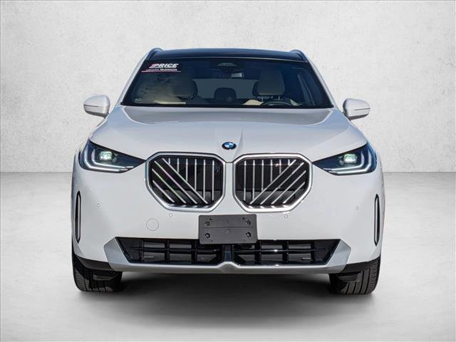 Used 2025 BMW X3 xDrive30i w/ Premium Package image 2