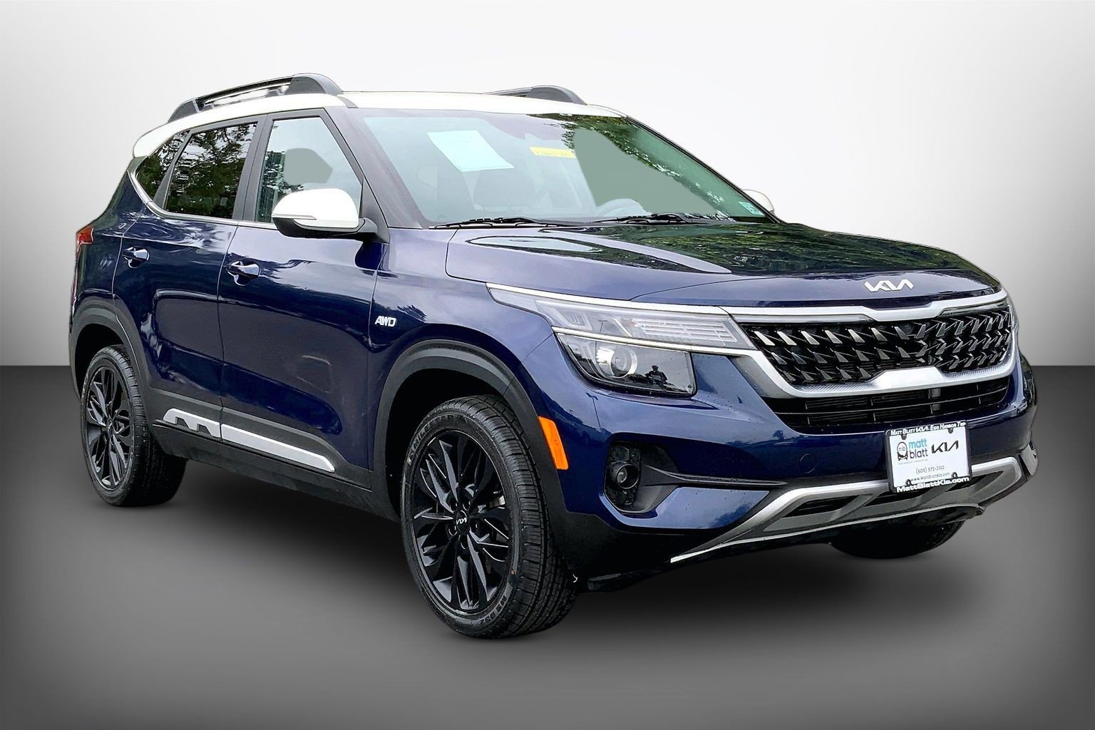 Used 2023 Kia Seltos Nightfall Edition AWD/4WD image 5