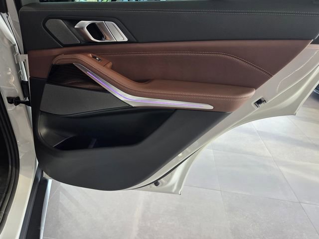 New 2026 BMW X5 xDrive40i w/ Premium Package image 33