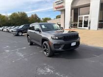 New 2025 Jeep Grand Cherokee Altitude RWD image 2