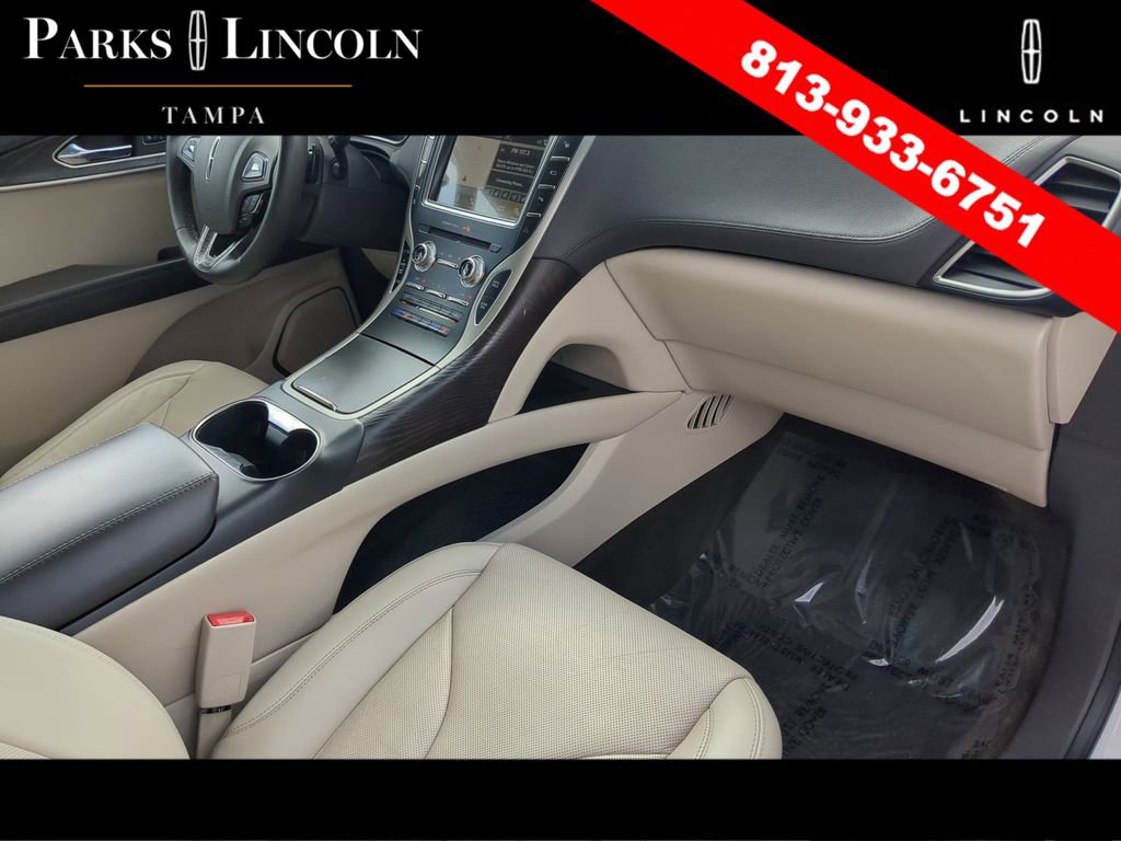 Used 2017 Lincoln MKX Reserve image 11