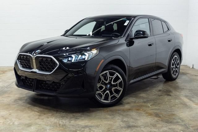 Certified 2025 BMW X2 xDrive28i w/ Technology Package AWD/4WD image 8