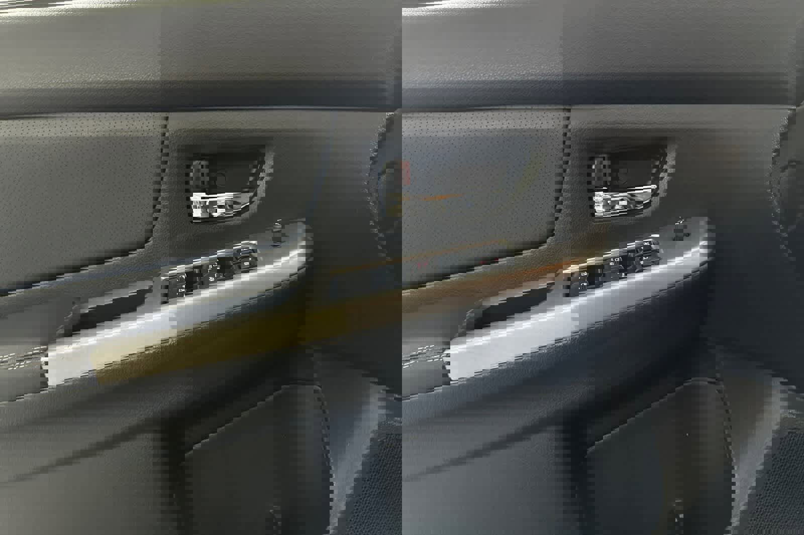 Used 2015 Subaru Impreza 2.0i Sport Limited image 12