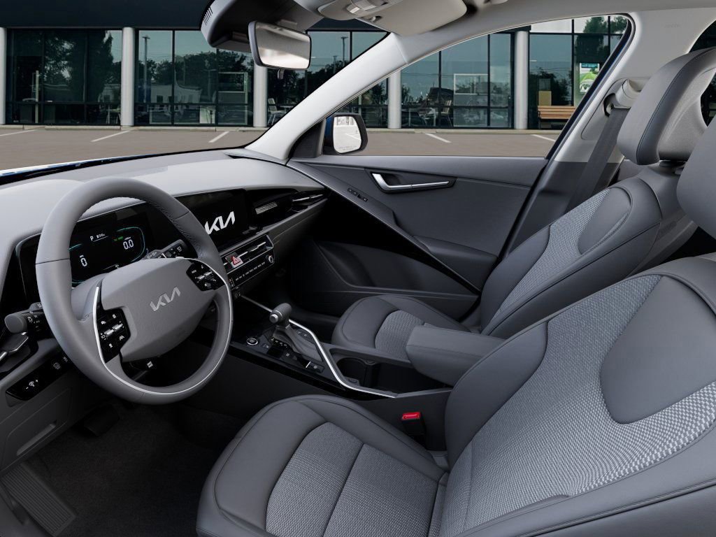 New 2026 Kia Niro EX image 18
