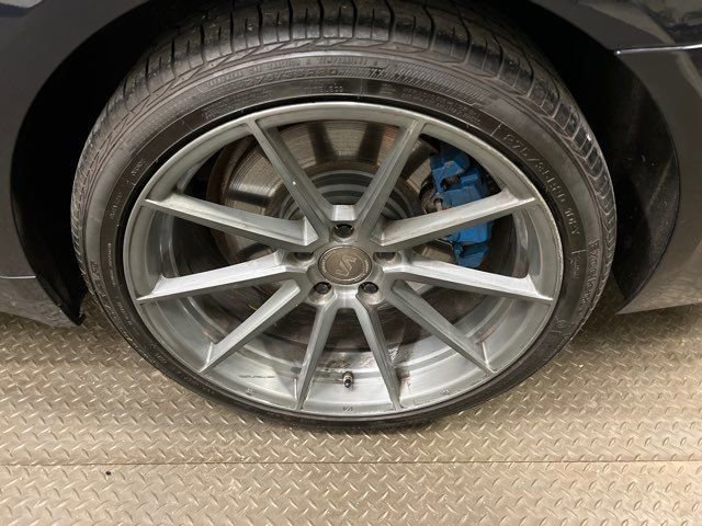 Used 2013 BMW 750Li image 28