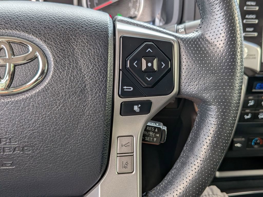 Used 2023 Toyota 4Runner Limited AWD/4WD image 22