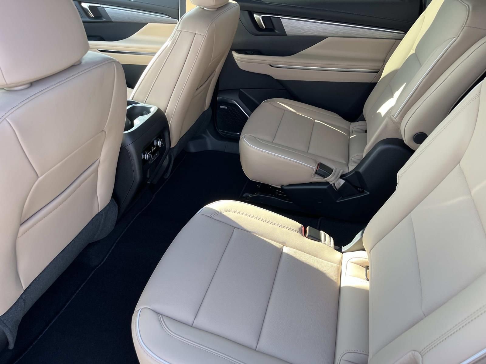 New 2026 Buick Enclave Preferred w/ Power Package AWD/4WD image 19