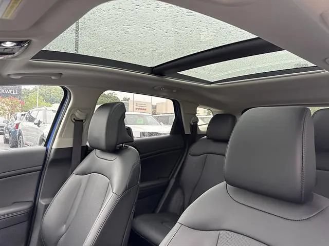 New 2026 Kia Sportage EX FWD image 13