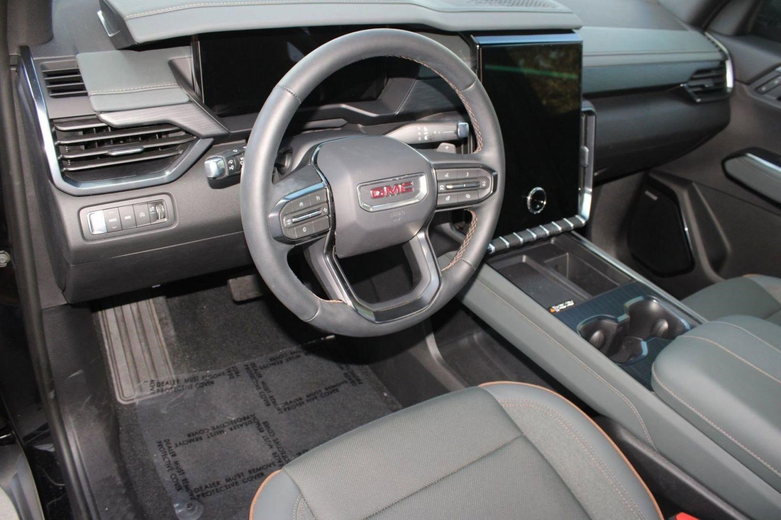 Used 2026 GMC Acadia AT4 image 4