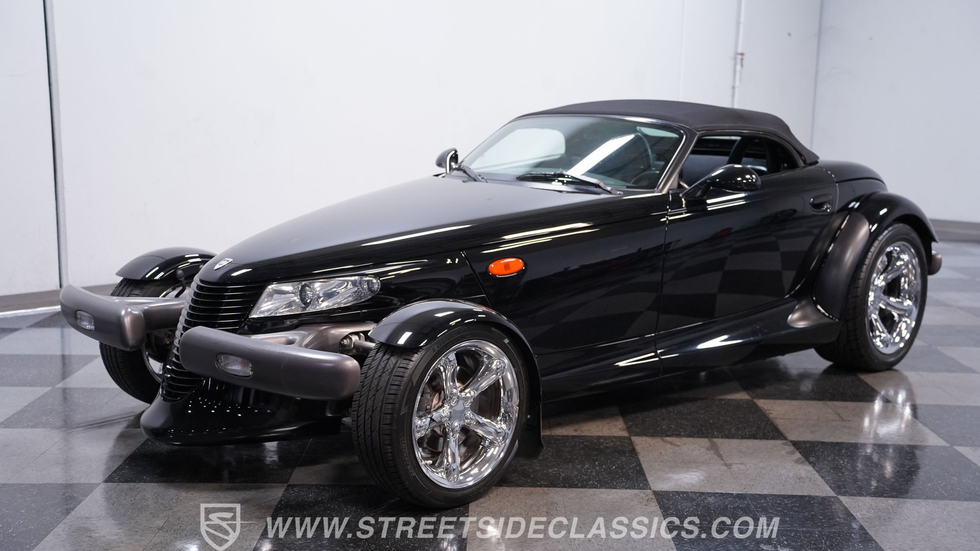 Used 1999 Plymouth Prowler RWD image 6