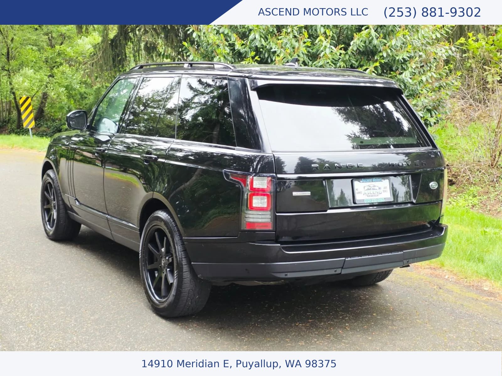 Used 2015 Land Rover Range Rover Supercharged AWD/4WD image 3