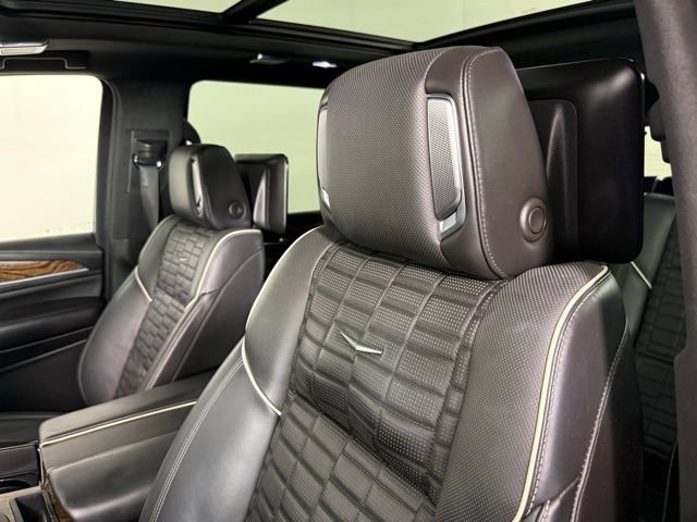 Certified 2021 Cadillac Escalade Premium Luxury Platinum image 6