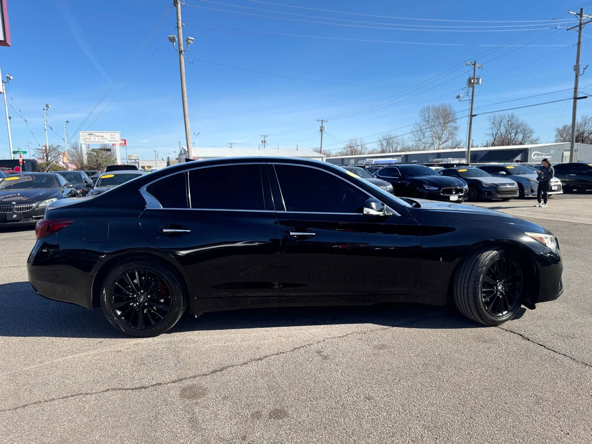 Used 2018 INFINITI Q50 Luxe AWD/4WD image 2