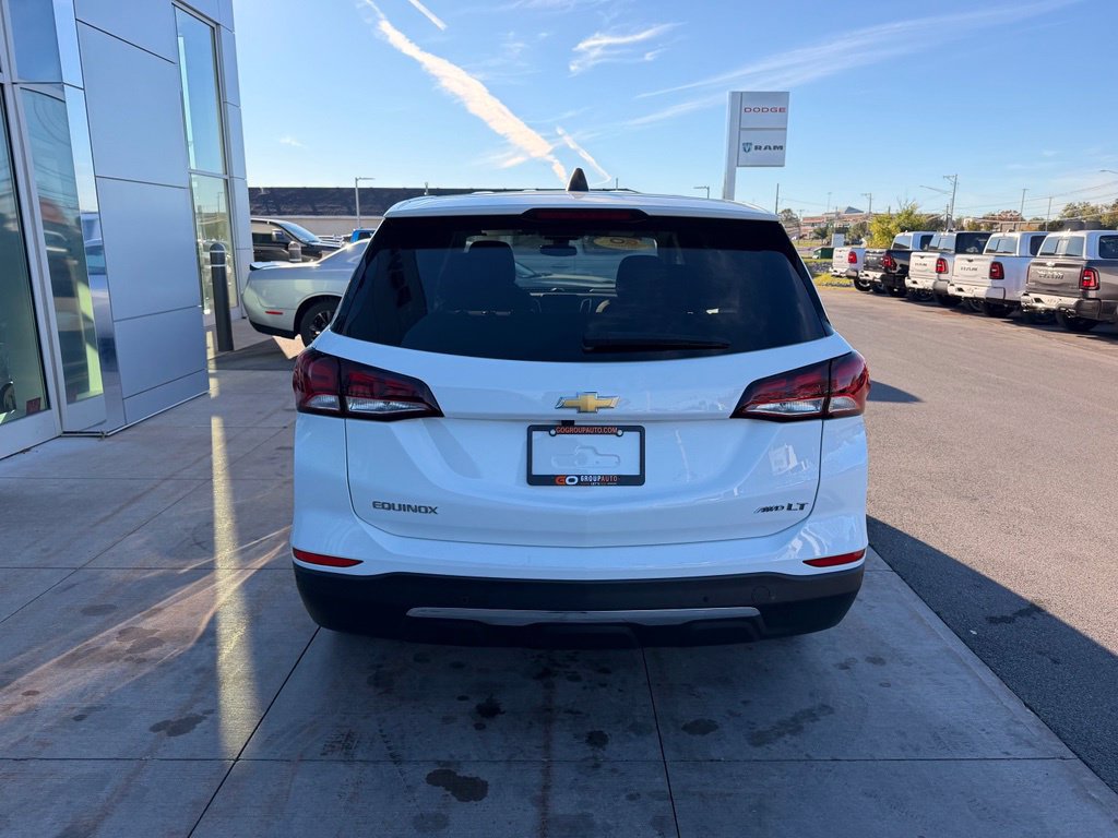 Used 2024 Chevrolet Equinox LT AWD/4WD image 11