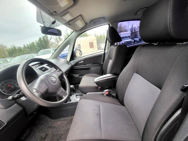 Used 2008 Suzuki SX4 Sport image 17