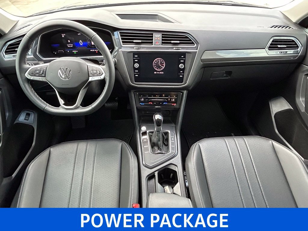 Certified 2023 Volkswagen Tiguan SE w/ Panoramic Sunroof Package FWD image 12