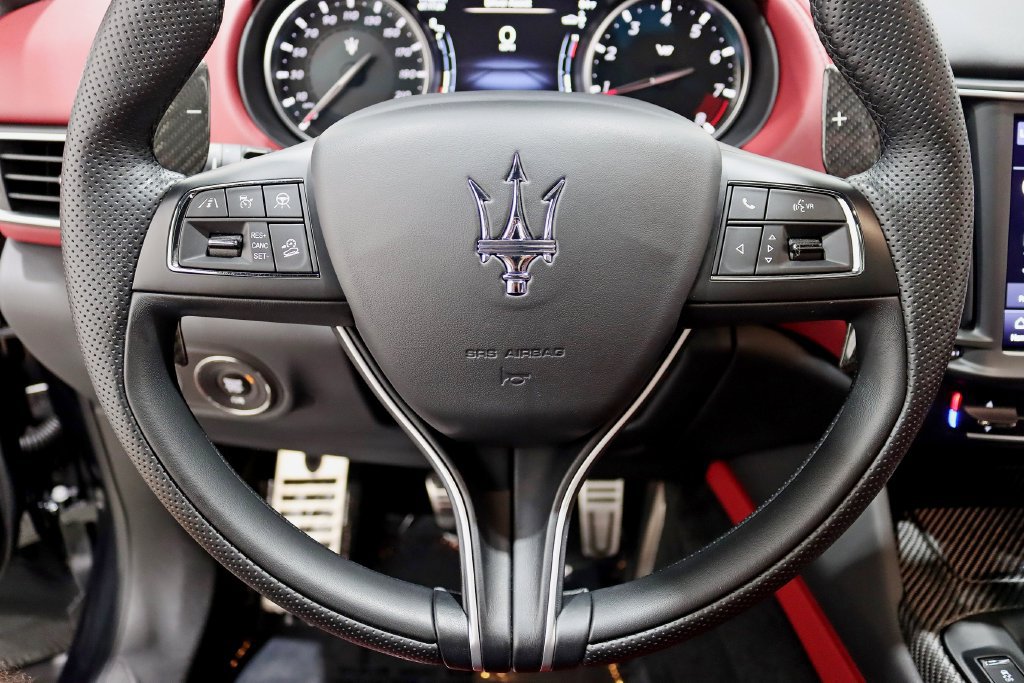 Used 2022 Maserati Levante Modena S AWD/4WD image 16