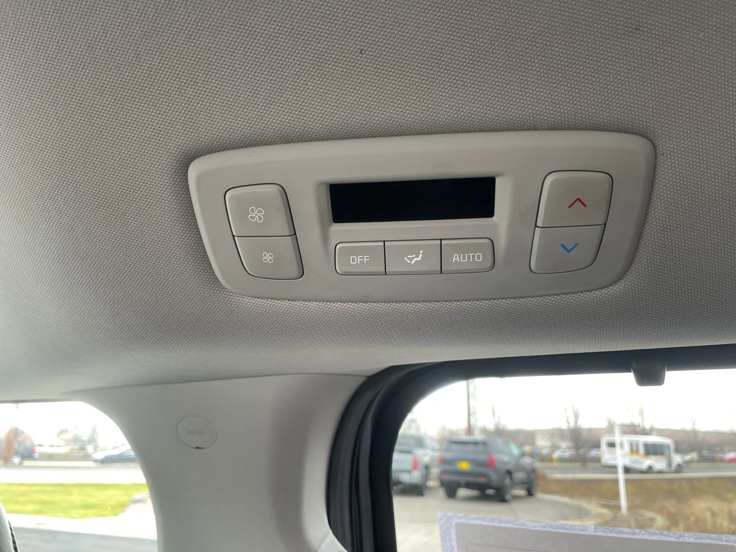 Used 2022 Kia Carnival SX image 21