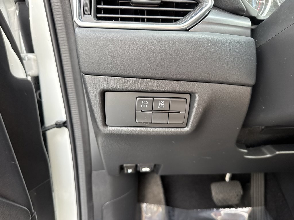 Used 2018 MAZDA CX-5 Touring FWD image 56