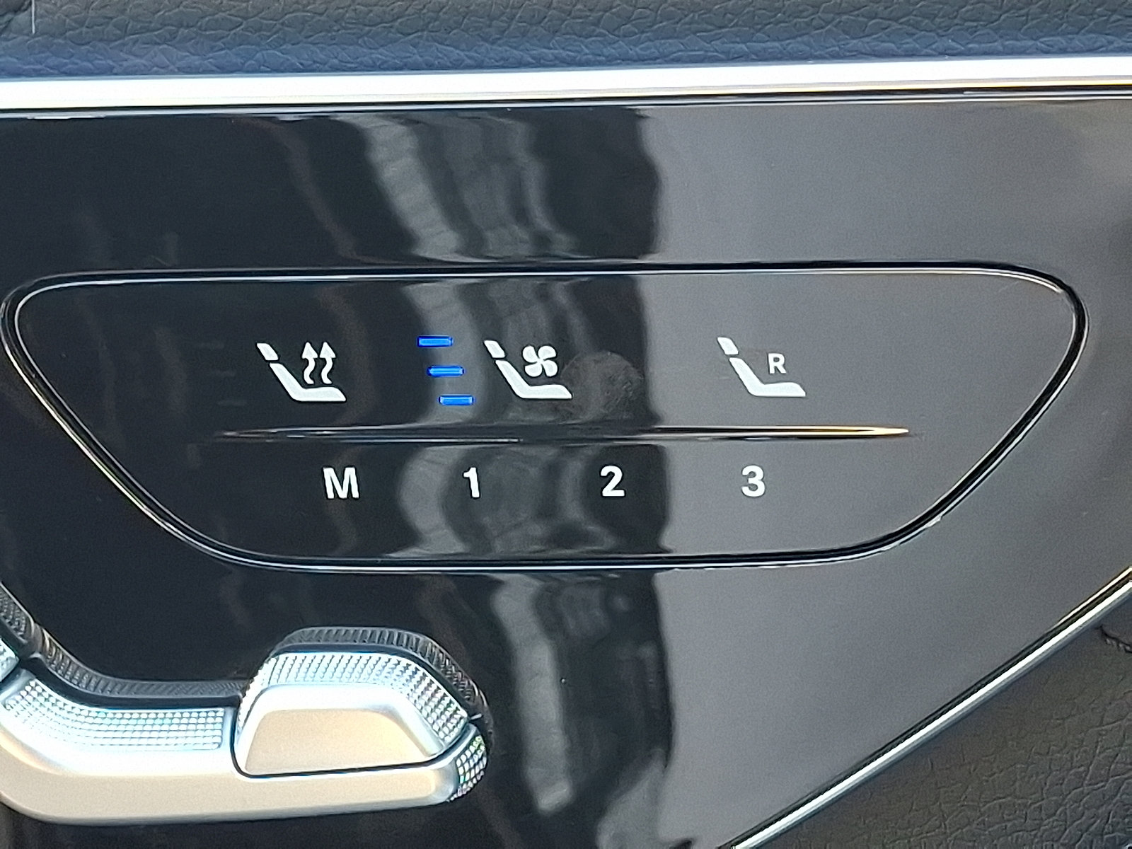Certified 2026 Mercedes-Benz S 580 4MATIC Sedan image 24
