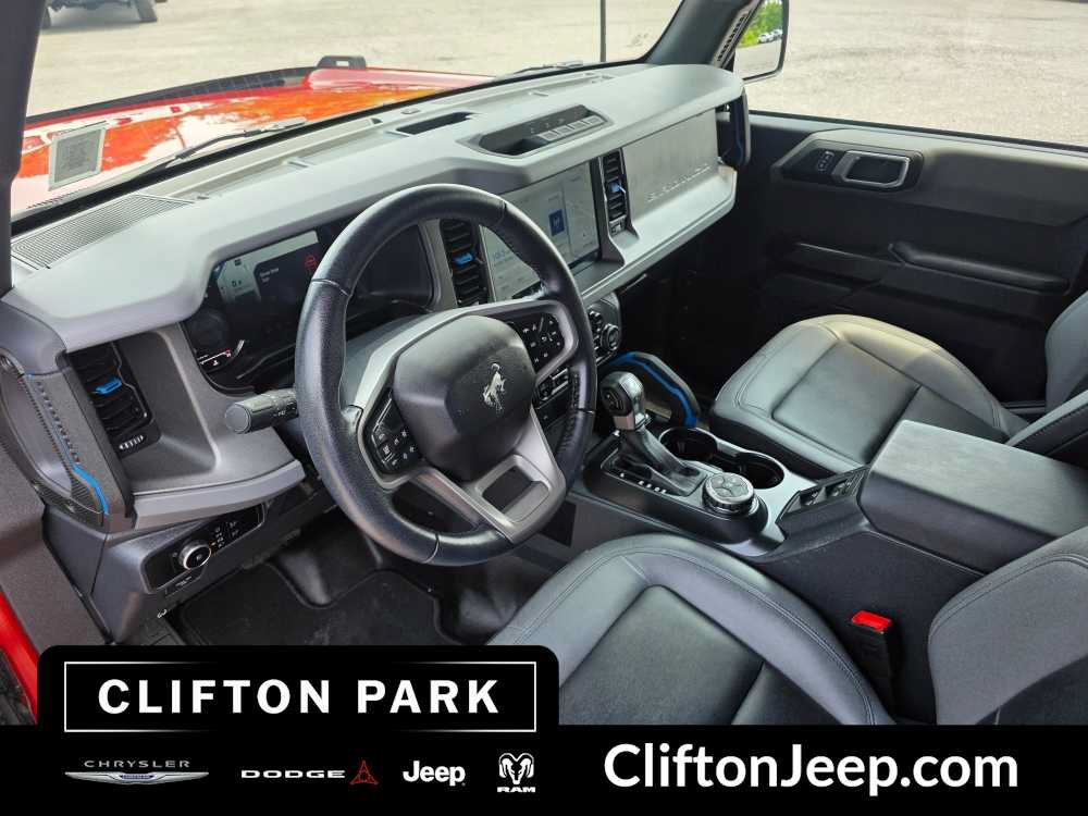 Used 2024 Ford Bronco Black Diamond AWD/4WD image 11