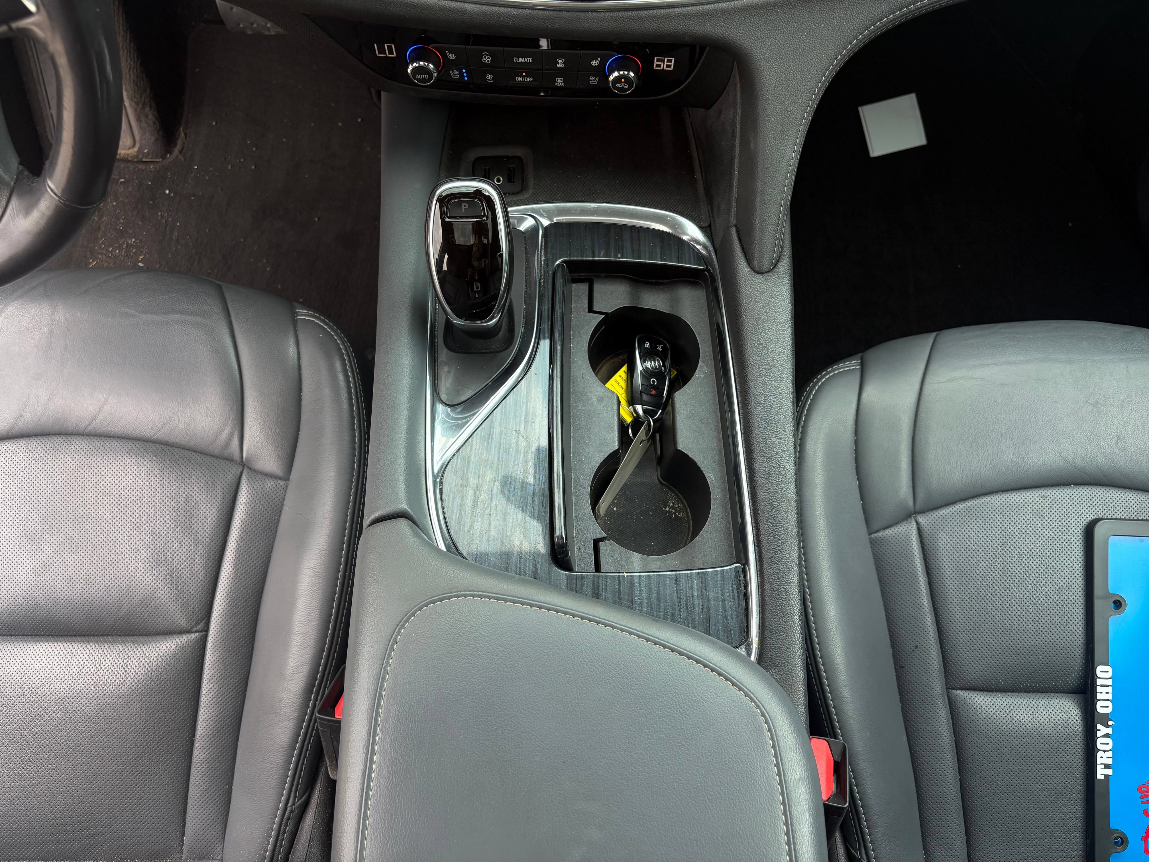 Used 2019 Buick Enclave Premium w/ Experience Buick Package FWD image 13