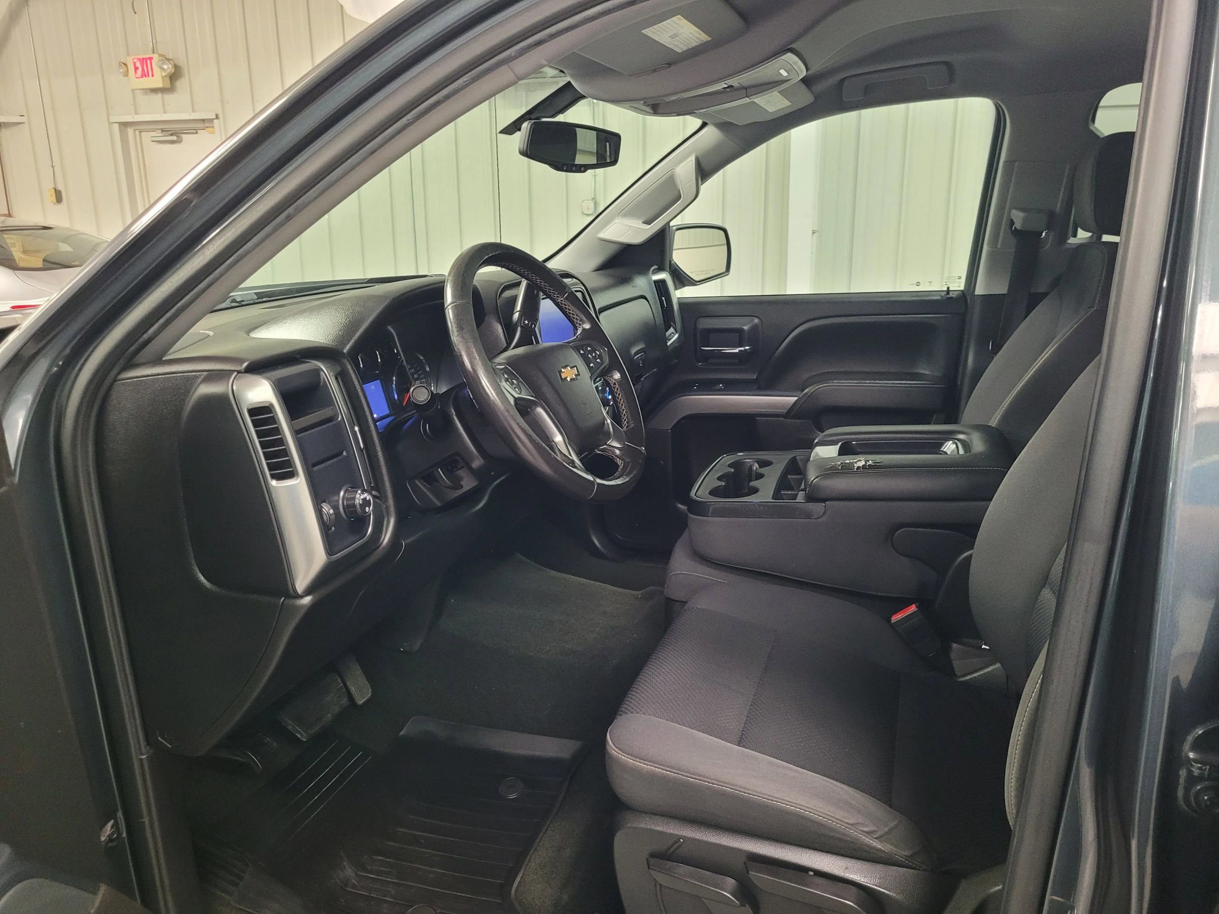 Used 2018 Chevrolet Silverado 1500 LT image 14