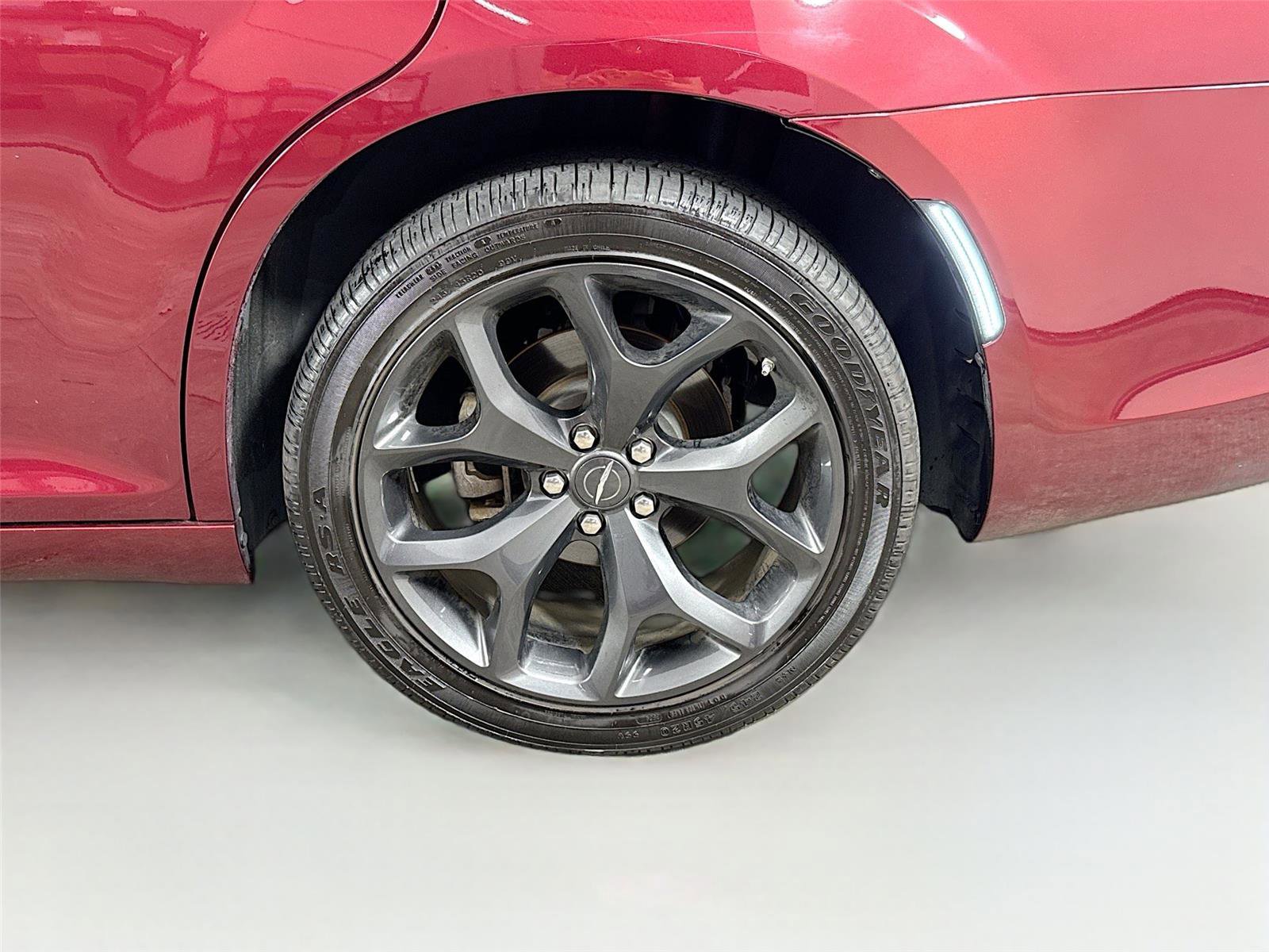 Used 2023 Chrysler 300 S RWD image 23
