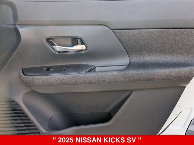 Certified 2025 Nissan Kicks SV w/ SV Premium Package AWD/4WD image 37