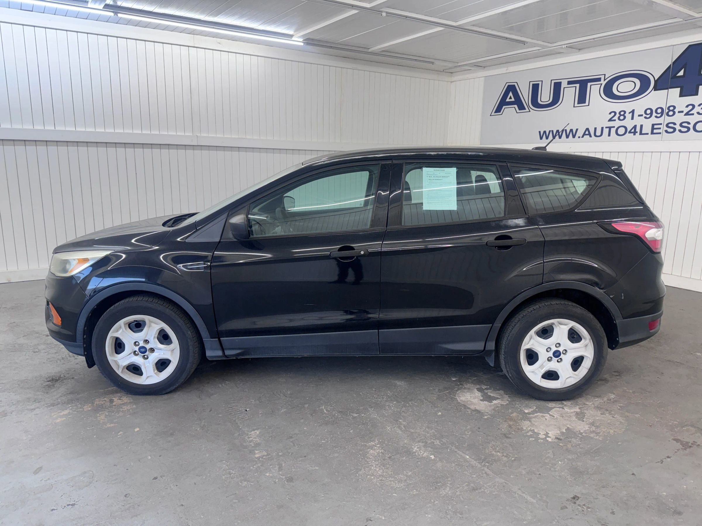 Used 2017 Ford Escape S FWD image 8