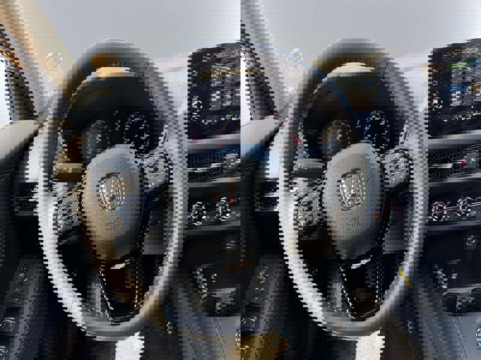 Used 2024 Honda HR-V EX-L image 17