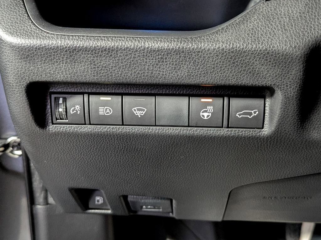 Used 2022 Toyota RAV4 XSE w/ Weather Package image 24