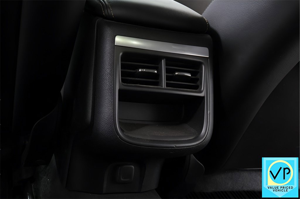 Used 2014 Chevrolet Impala LT w/ Convenience Package image 23