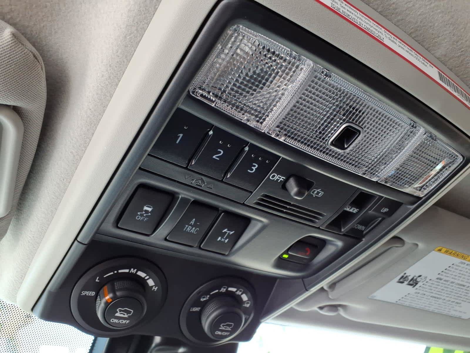 Used 2024 Toyota 4Runner TRD Off-Road Premium w/ Moonroof Package AWD/4WD image 29