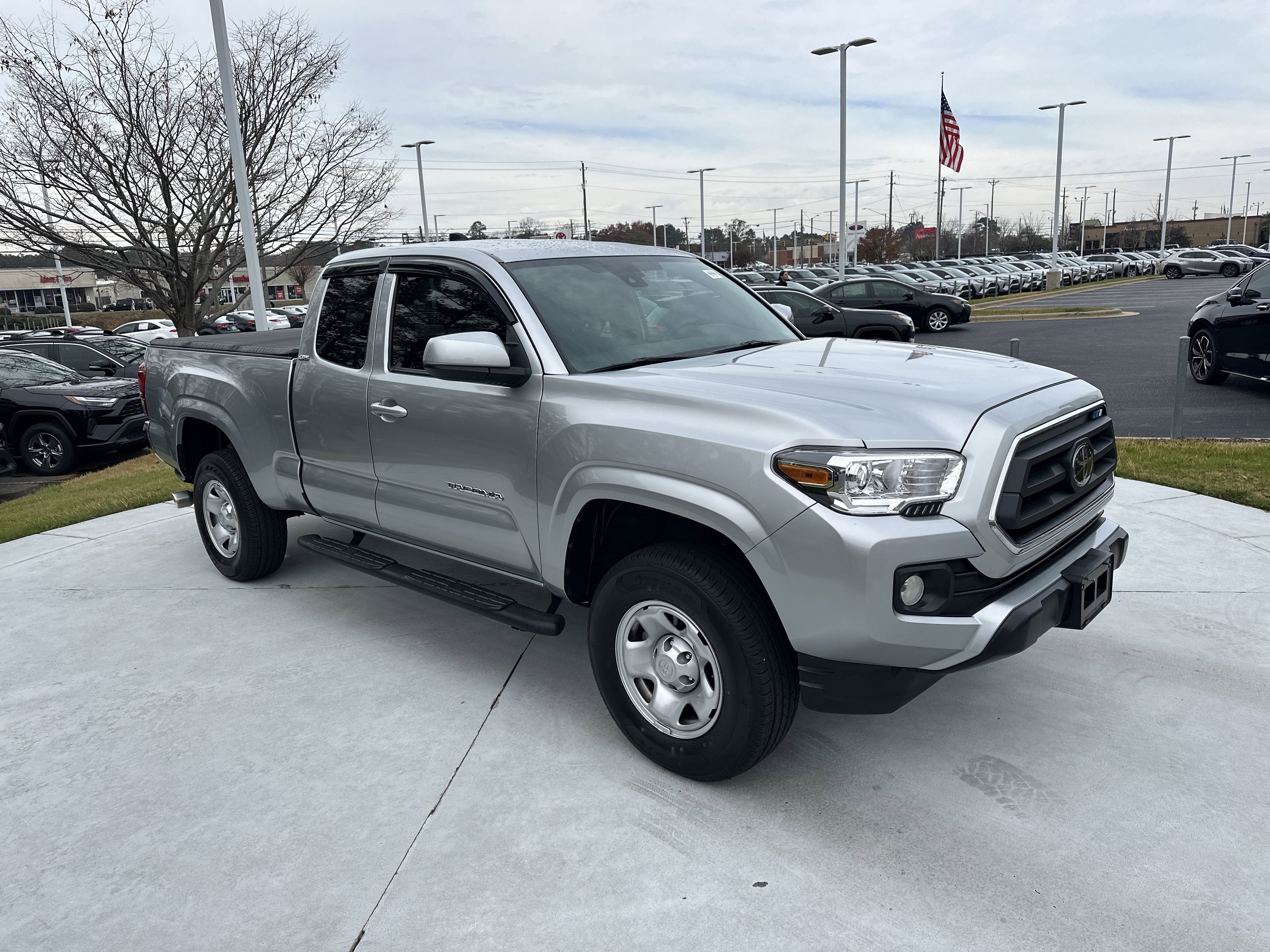 Certified 2023 Toyota Tacoma SR5 image 2